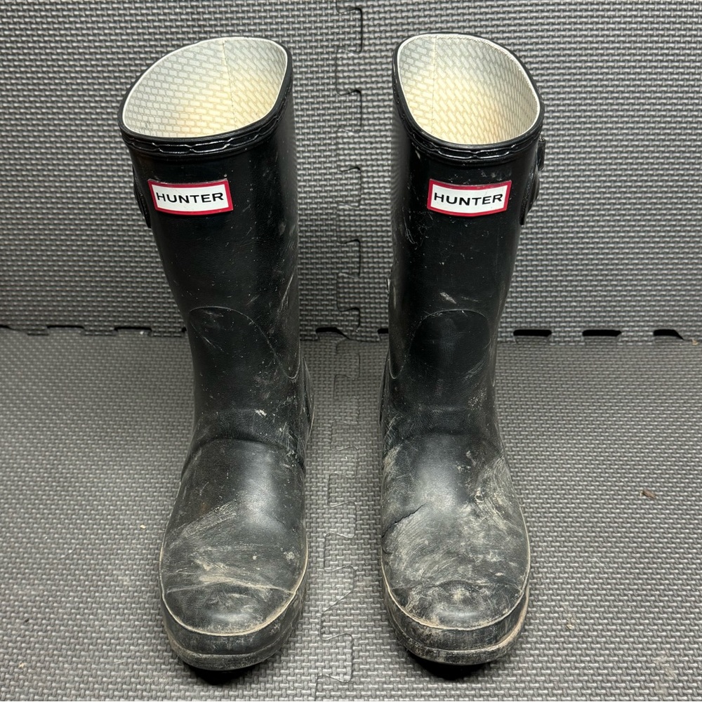 Gloss Black Hunter Boots Short